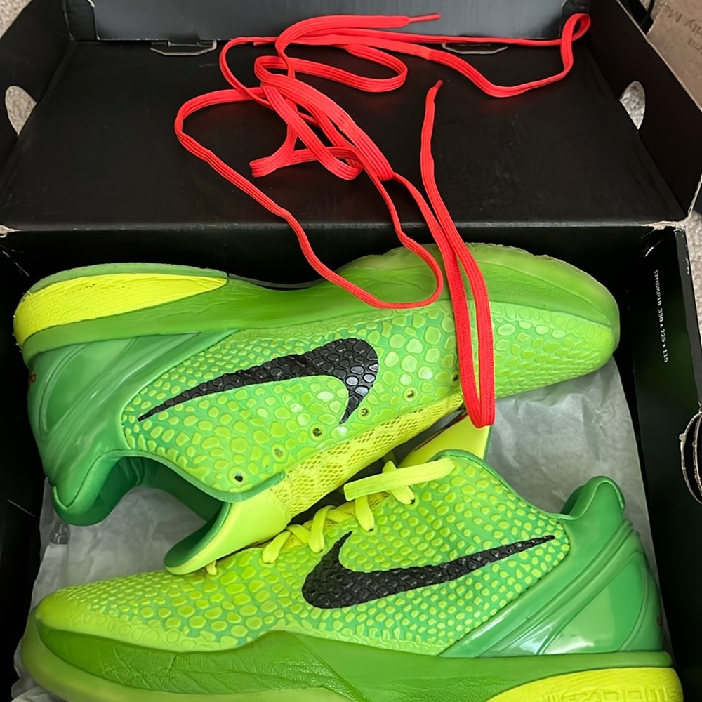 Kobe 6 Grinch Protro